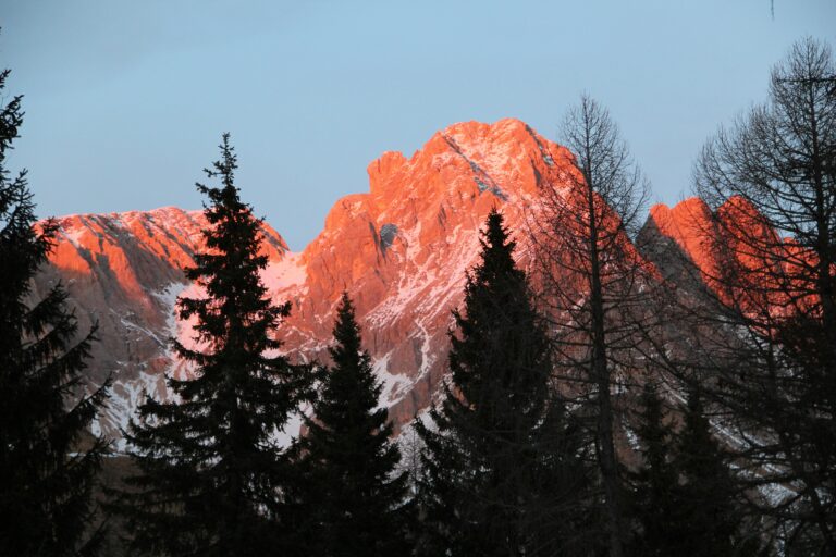 peaks of balkans